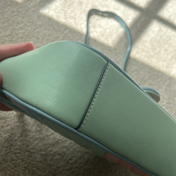 Gucci Marmont Rainbow Shoulder Bag - Picture 7 of 16